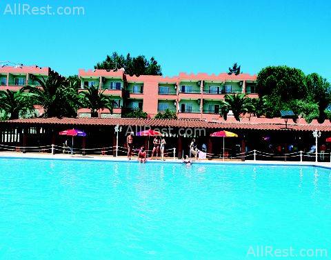 Pigale Beach Resort 14